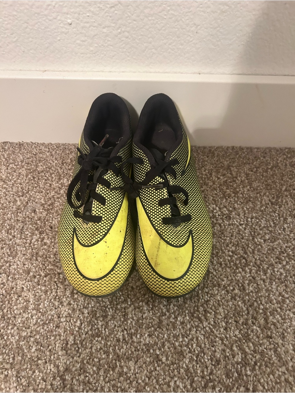 Youth Cleat Bundle Nike & Under Armour Soccer Baseball Cleats Sizes 1Y-2.5Y